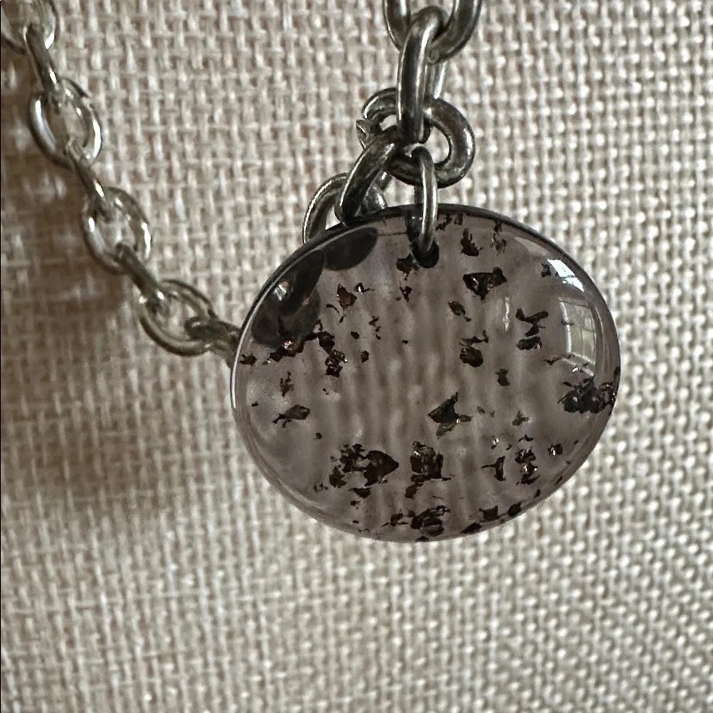 💜🩶 LAILA ROWE Silver-Tone Round Pendant Chain Necklace - Women's Jewelry purple
